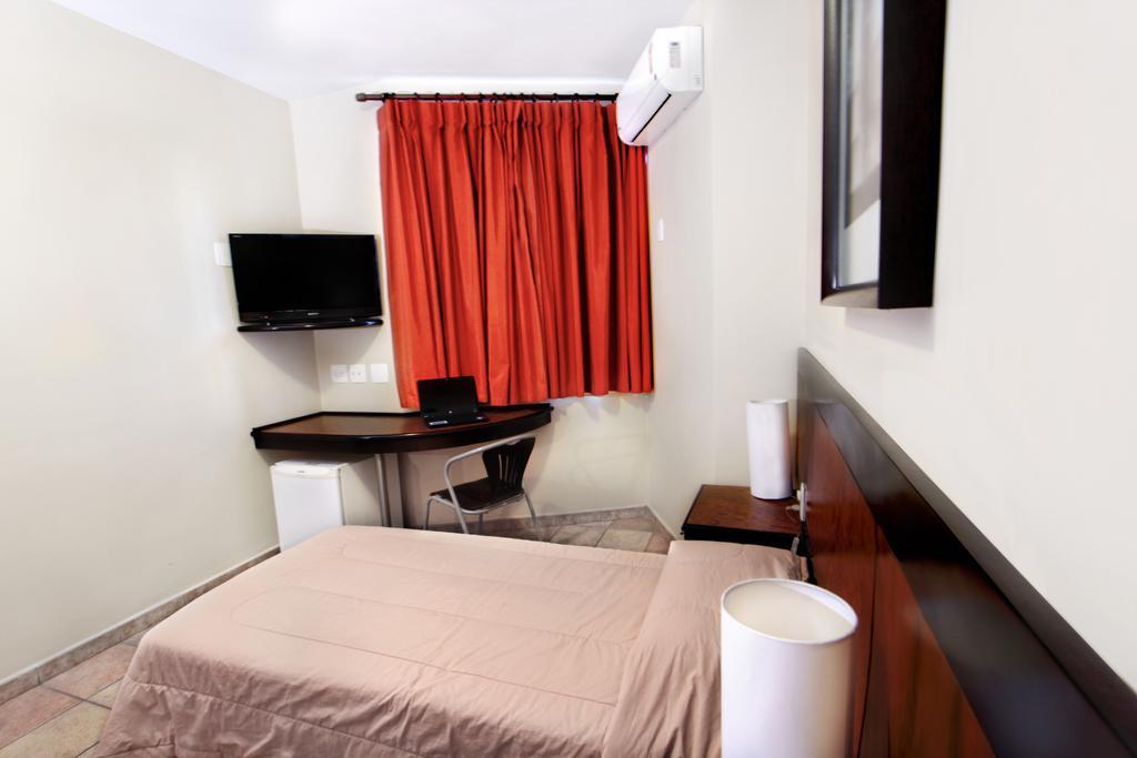 Hotel Dom Henrique Timóteo 외부 사진