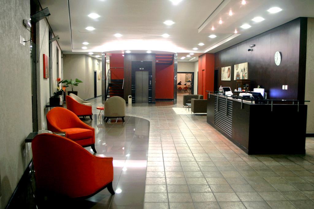 Hotel Dom Henrique Timóteo 외부 사진
